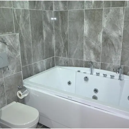 Grand Sahil Butik לינה וארוחת בוקר Gulluk